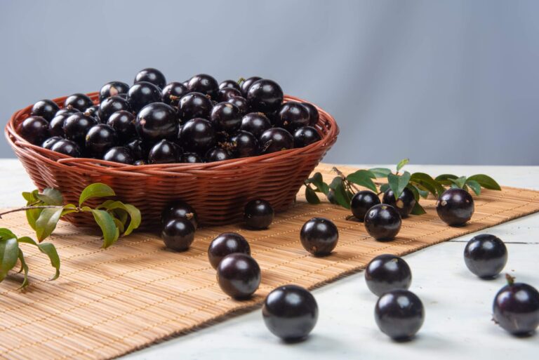 Jabuticaba beneficios: salud, antioxidantes y más